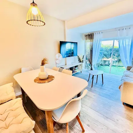 Saint Ange Barcares For 4, Sea View Pool Wifi アパート Le Barcarès